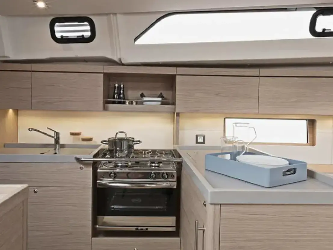 Oceanis 461/3/3 Classic thumbnail 21