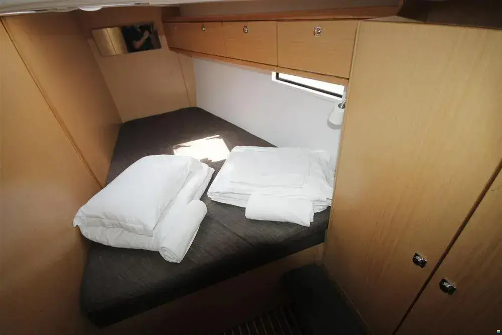 Petra 2 thumbnail 18