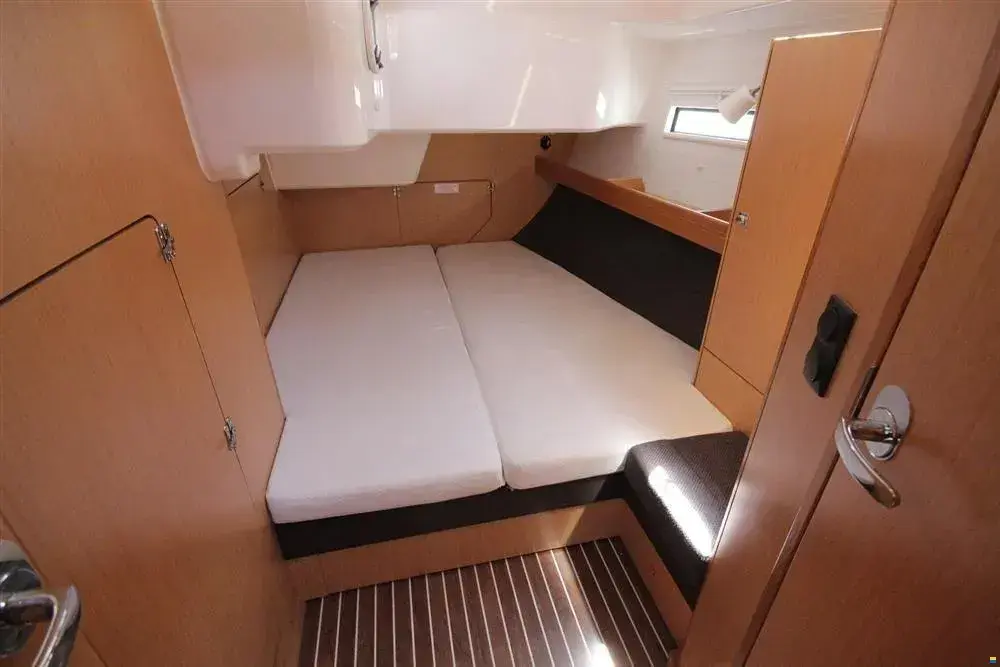 Petra 2 thumbnail 16