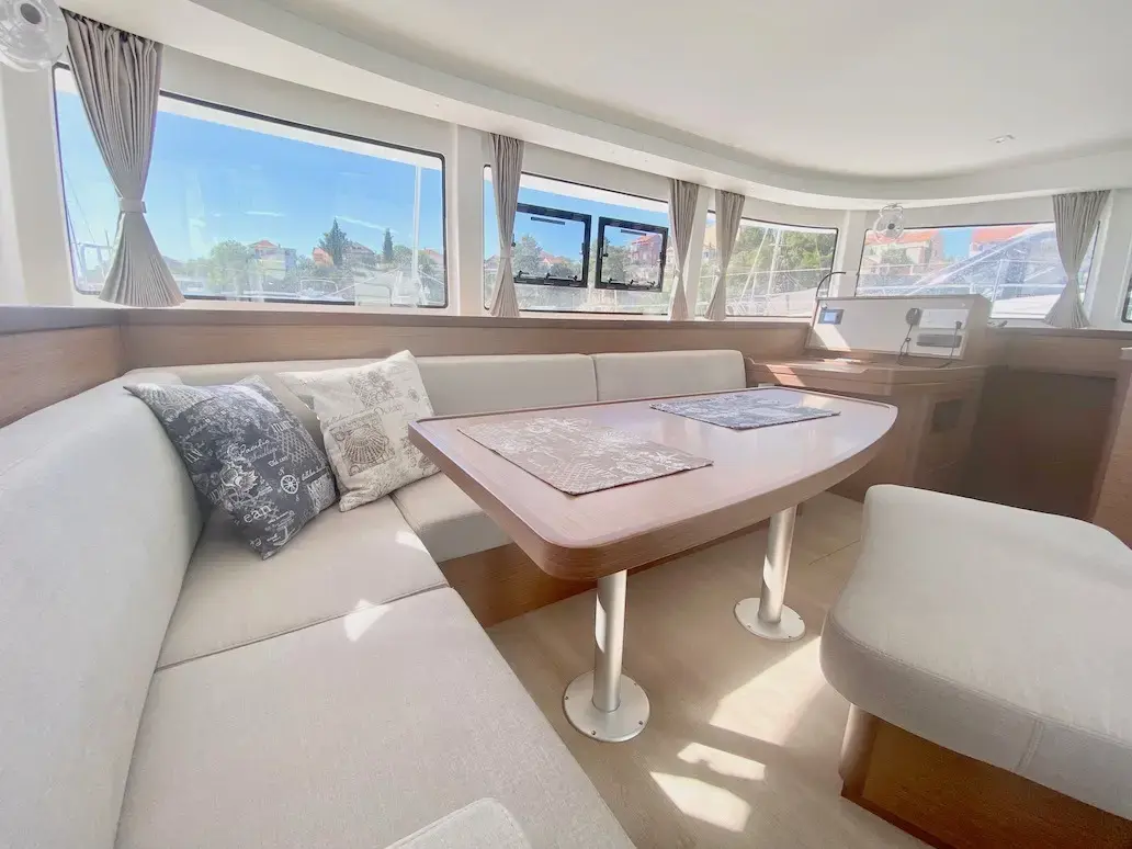 GRAND DELUXE II thumbnail 3