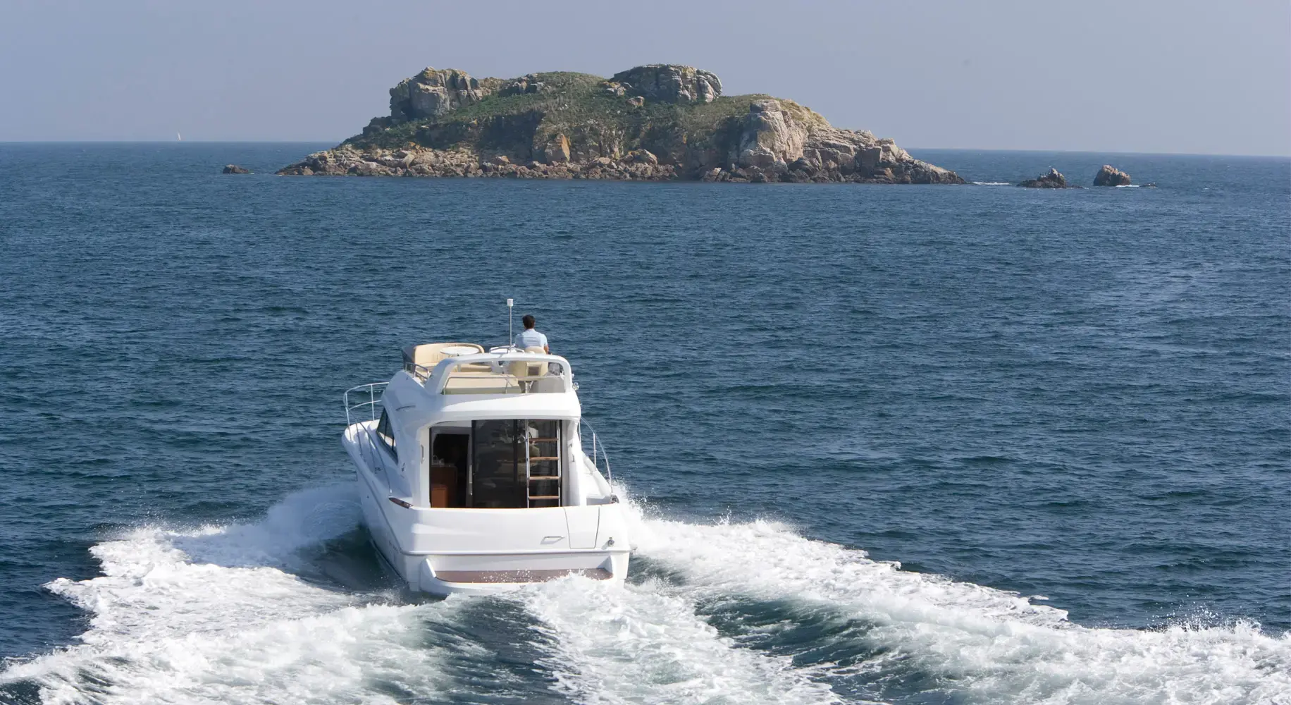 Antares 36 thumbnail 34