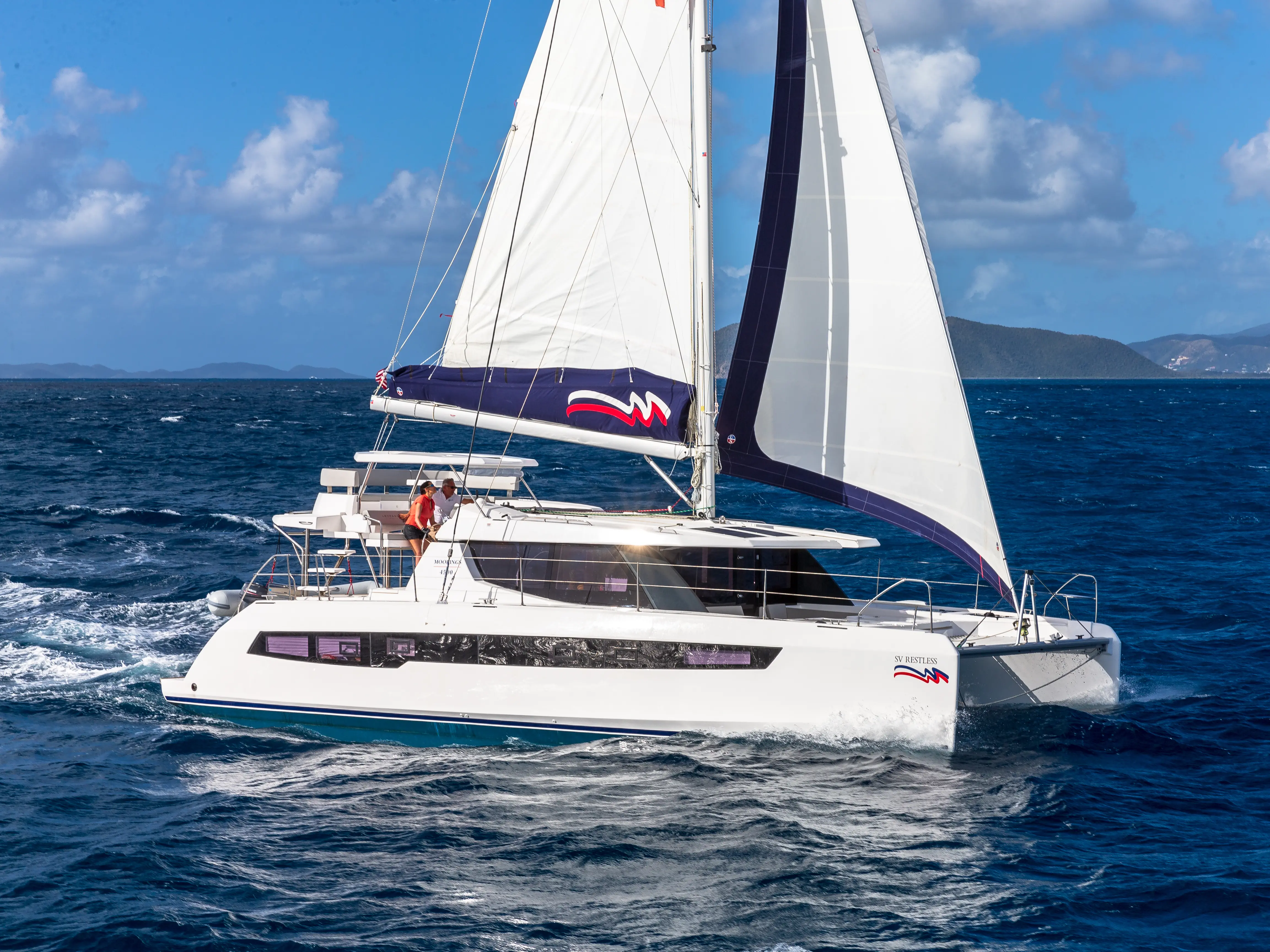 Moorings 4500L Club photo 1