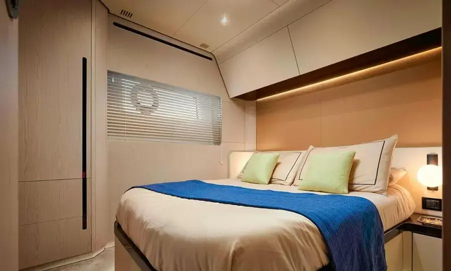 OMR GROUP thumbnail 7