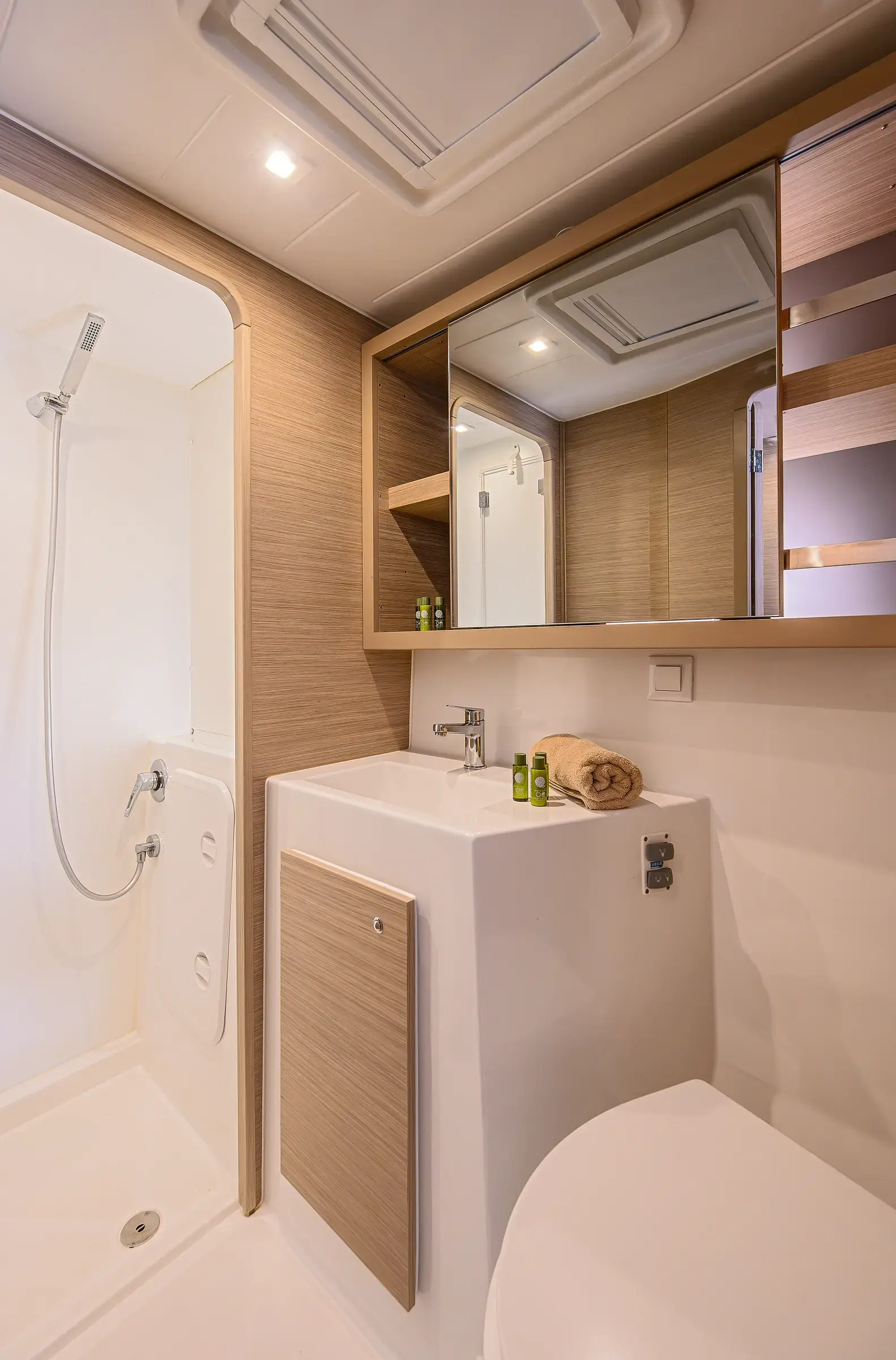 KATHARINA thumbnail 8