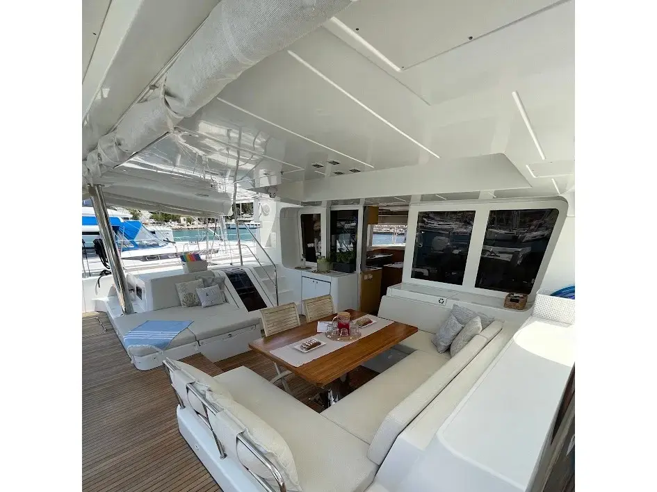 DISCOVERY I thumbnail 3