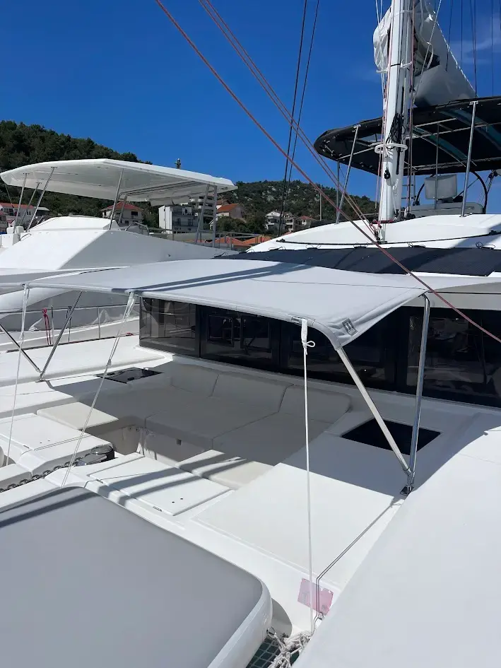 DISCOVERY I thumbnail 14