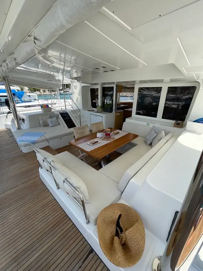 DISCOVERY I thumbnail 23