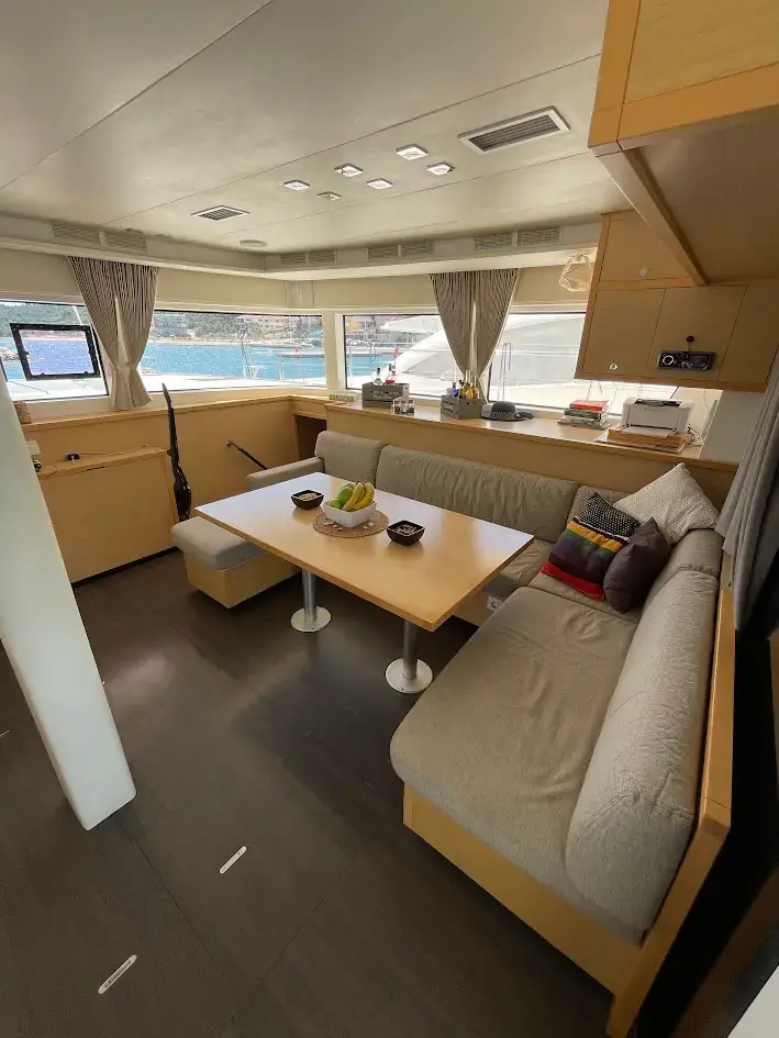 DISCOVERY I thumbnail 36