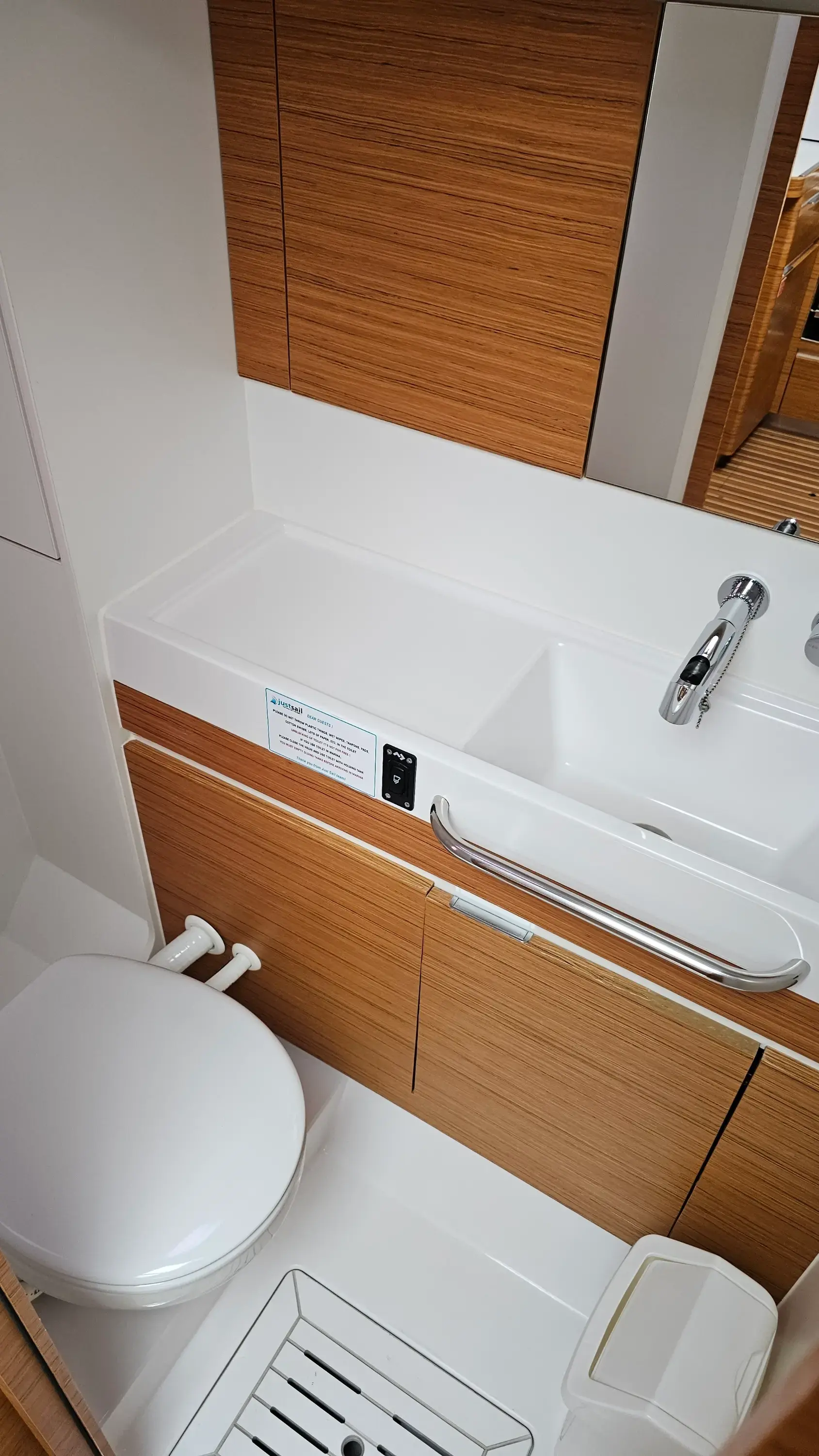 FINES DE CLAIRES thumbnail 9