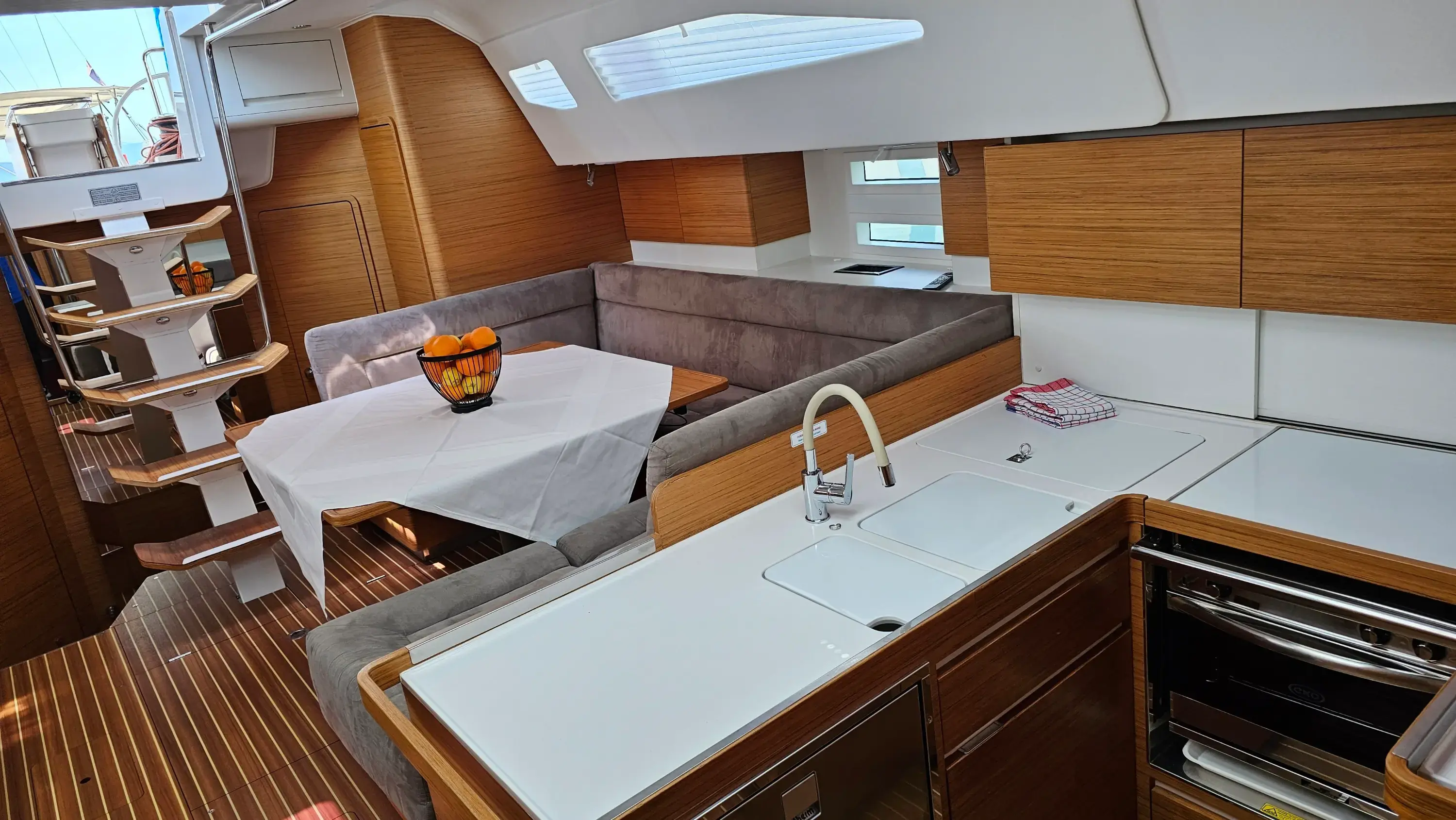 FINES DE CLAIRES thumbnail 8