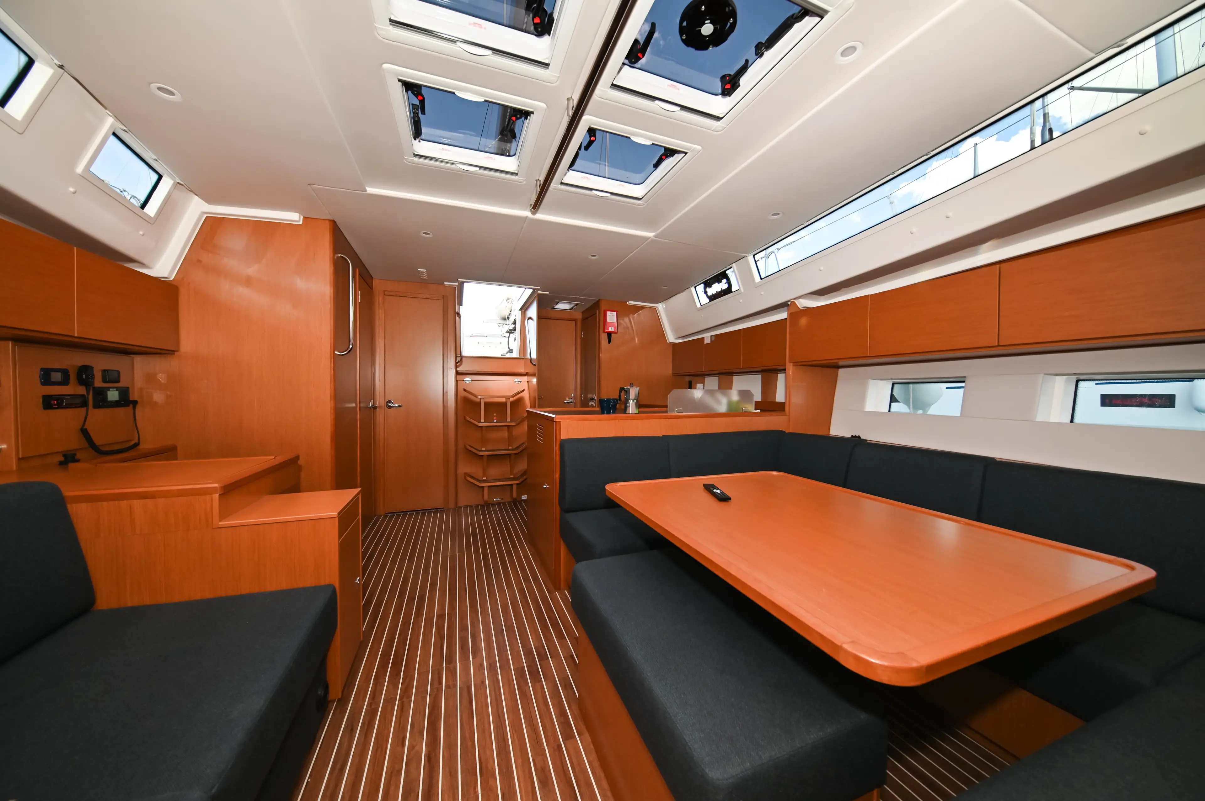 Big blue thumbnail 8