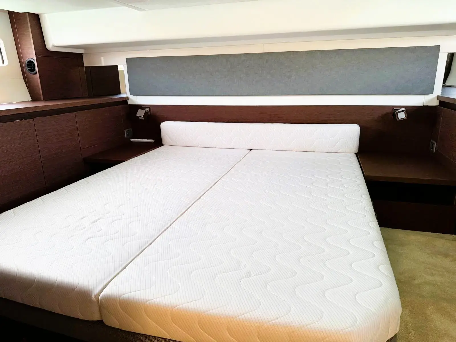 Majabell II thumbnail 50