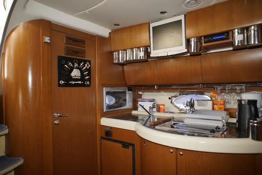 Lady Veronika thumbnail 13