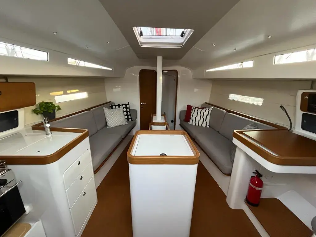 ULTRA FIRST thumbnail 6