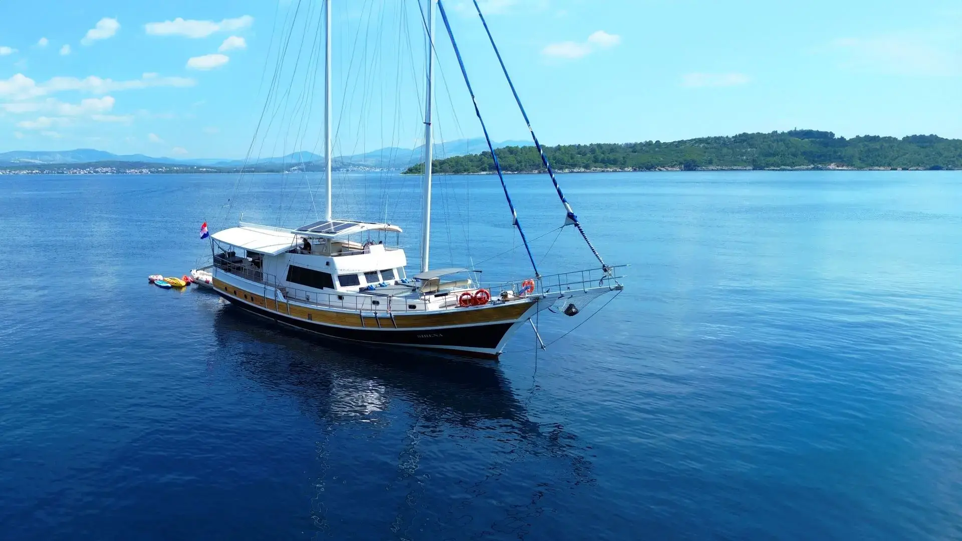 Premium + thumbnail 6