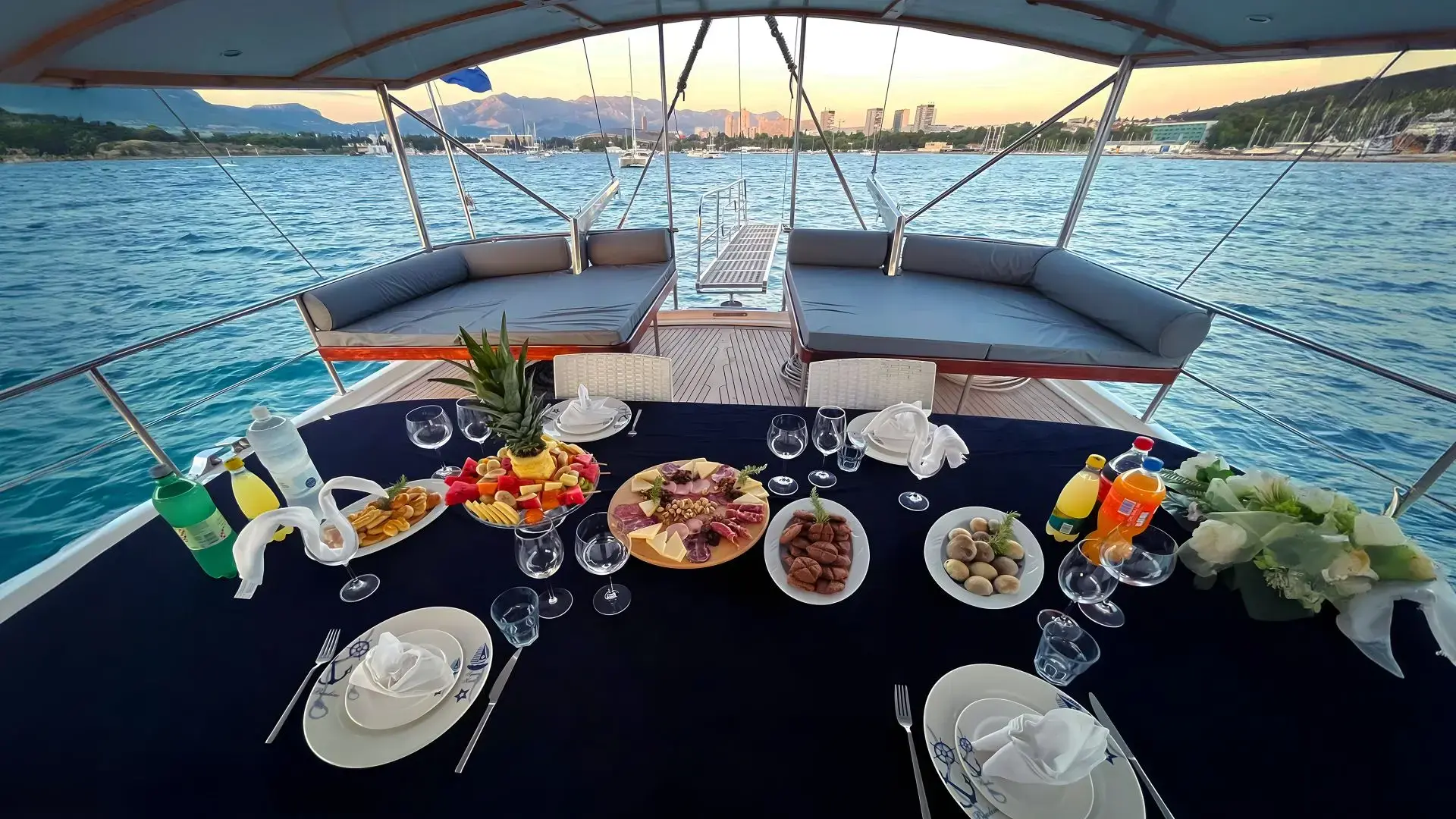 Premium + thumbnail 12