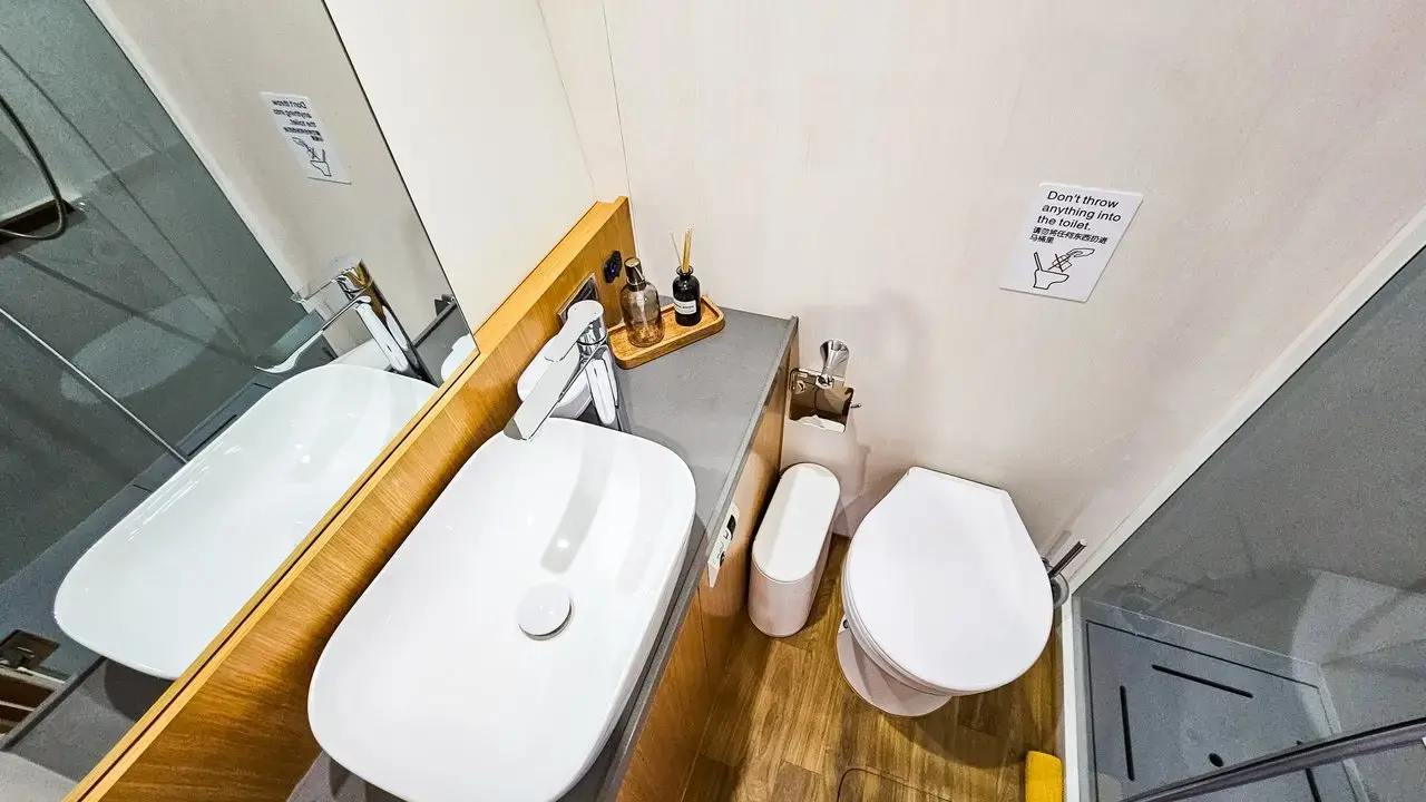 October thumbnail 13