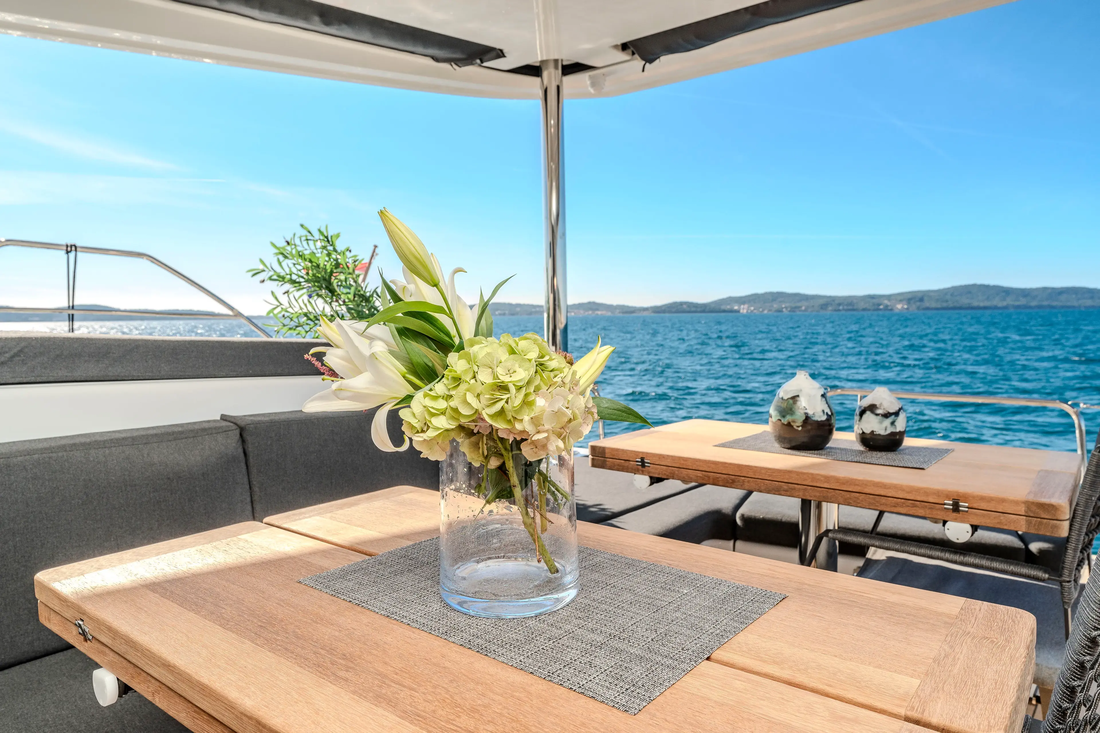 BLACK CAVIAR thumbnail 25