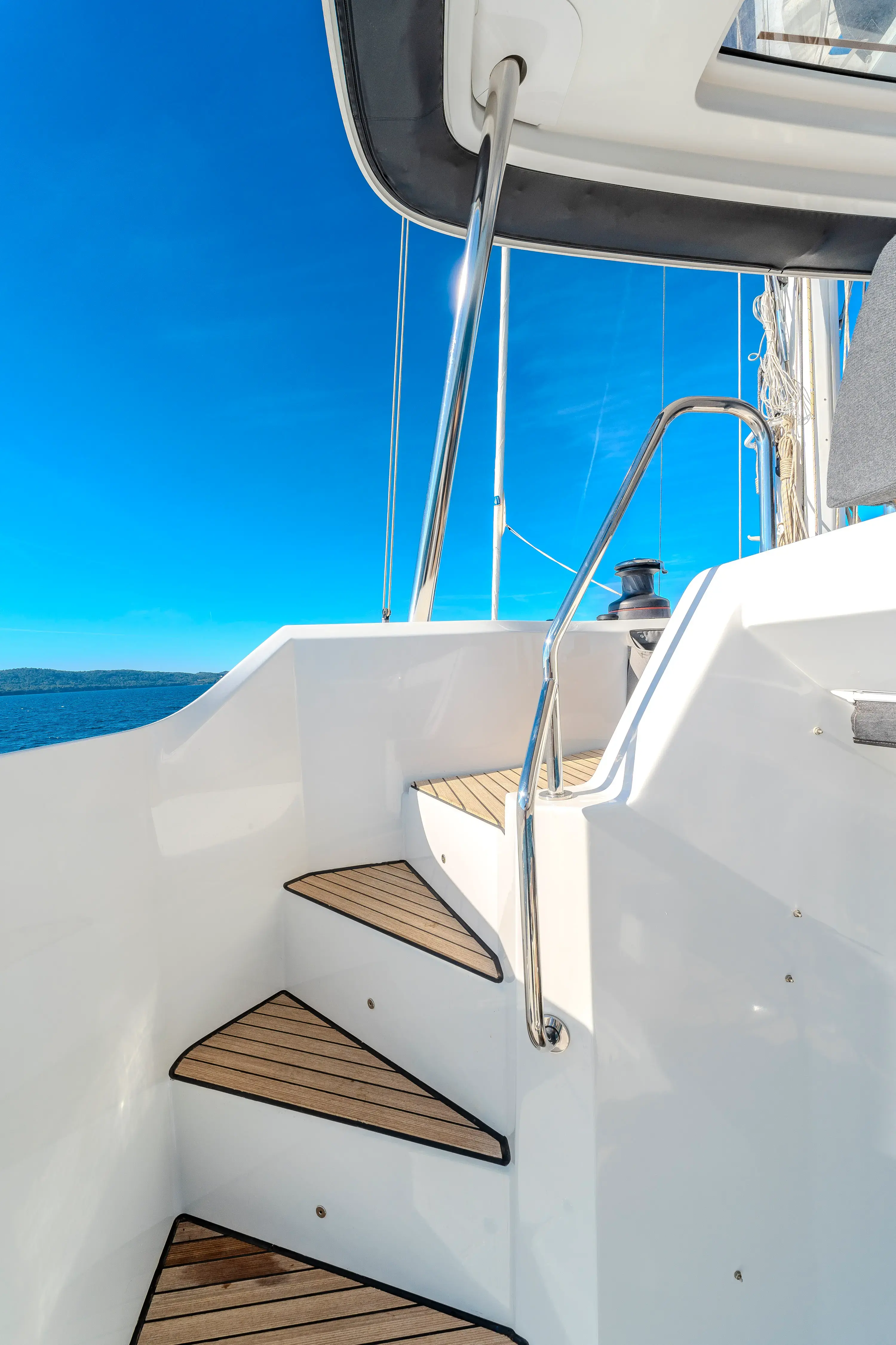 BLACK CAVIAR thumbnail 29