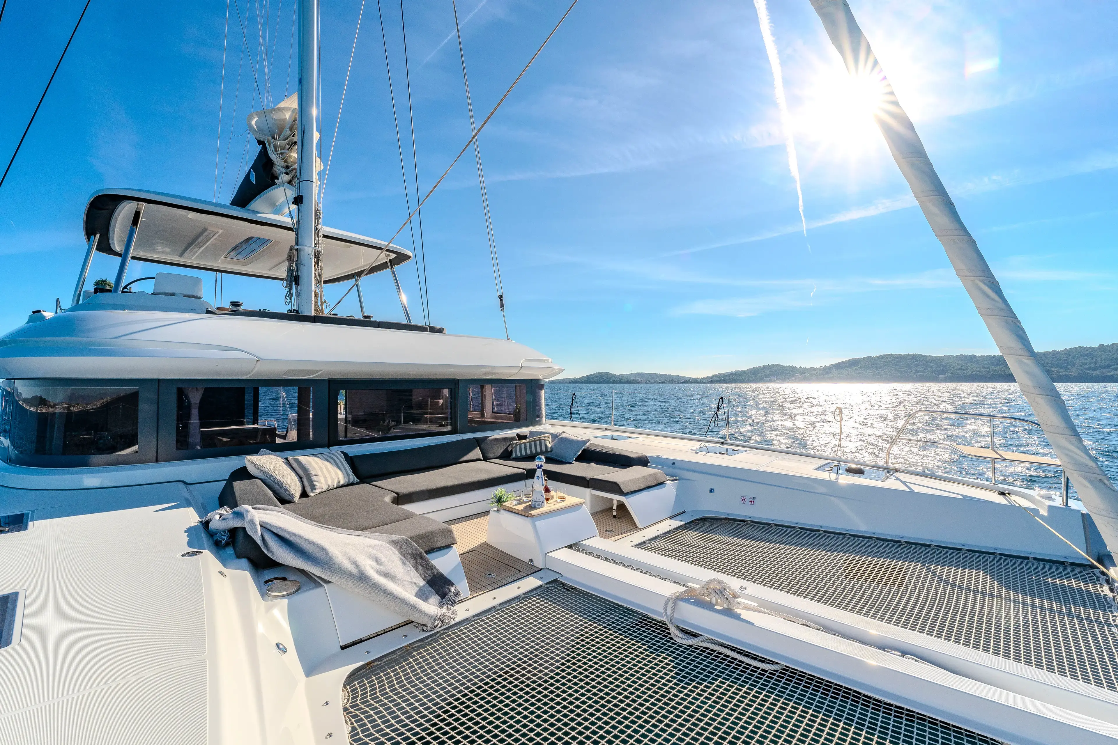 BLACK CAVIAR thumbnail 48