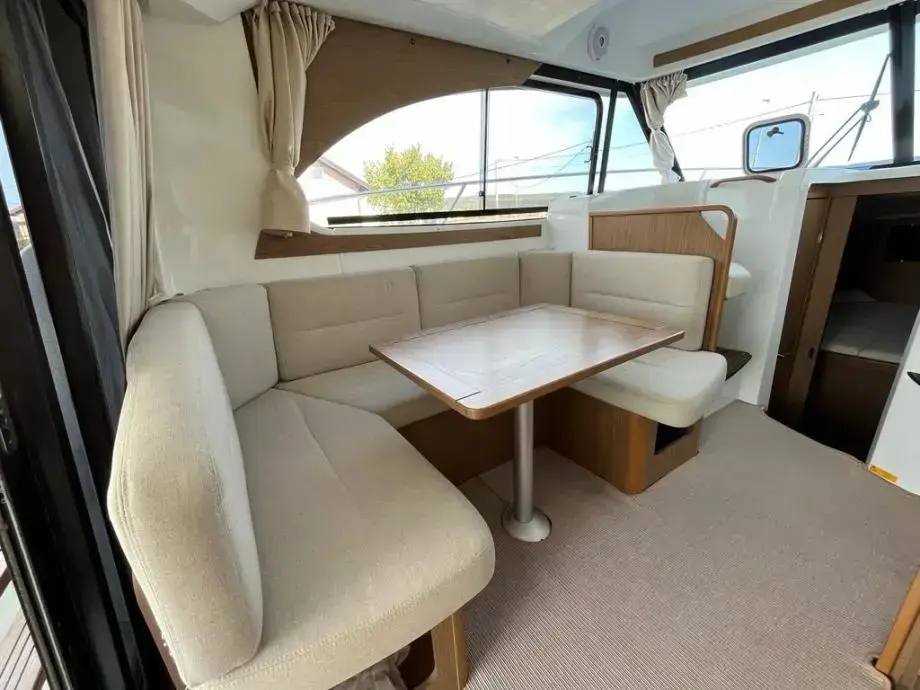 Antares 32 Fly thumbnail 12