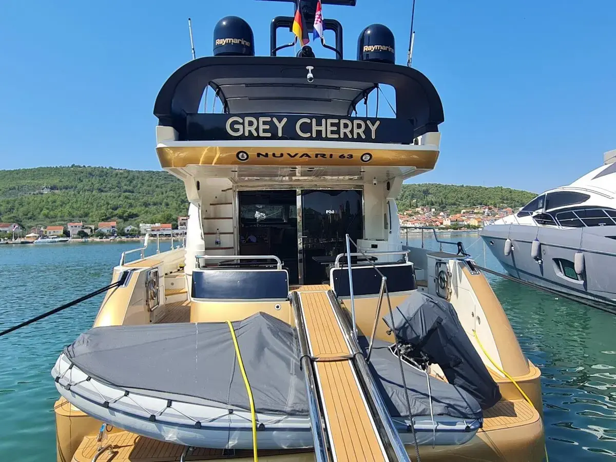 Grey Cherry thumbnail 7