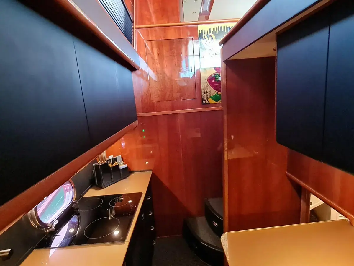 Grey Cherry thumbnail 12