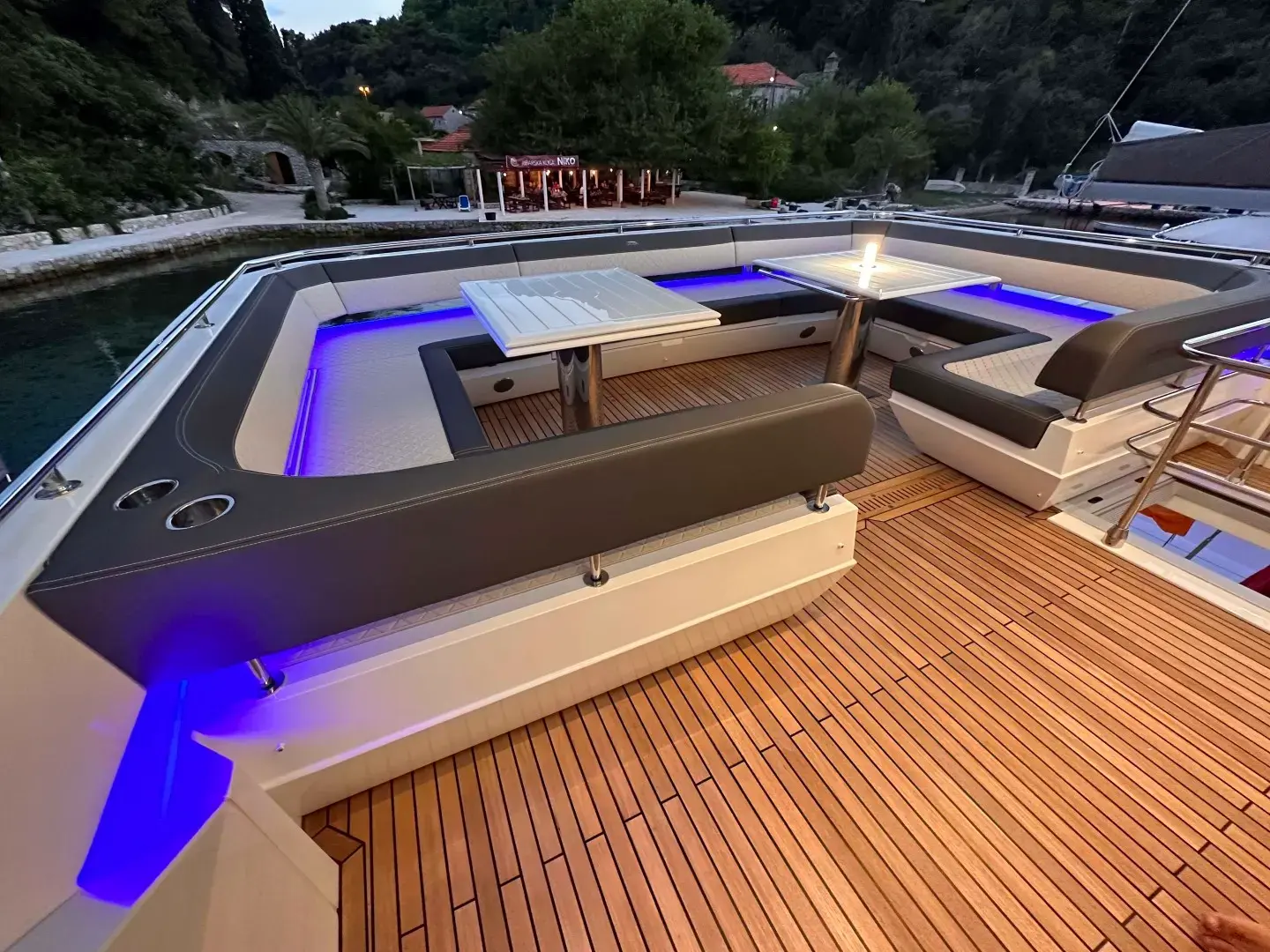 PARADISE thumbnail 12