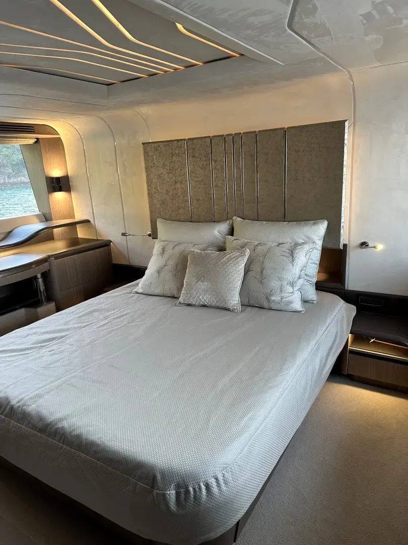 PARADISE thumbnail 18