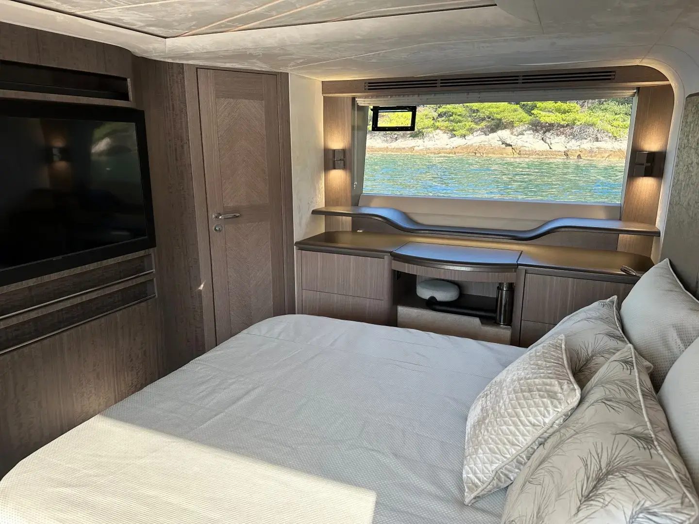 PARADISE thumbnail 41