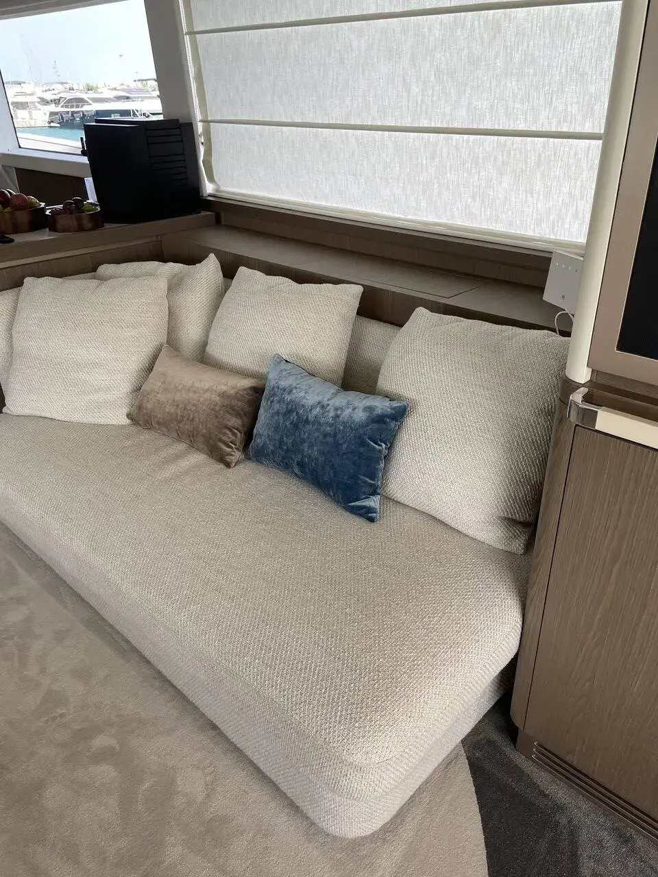 Moon Light thumbnail 36