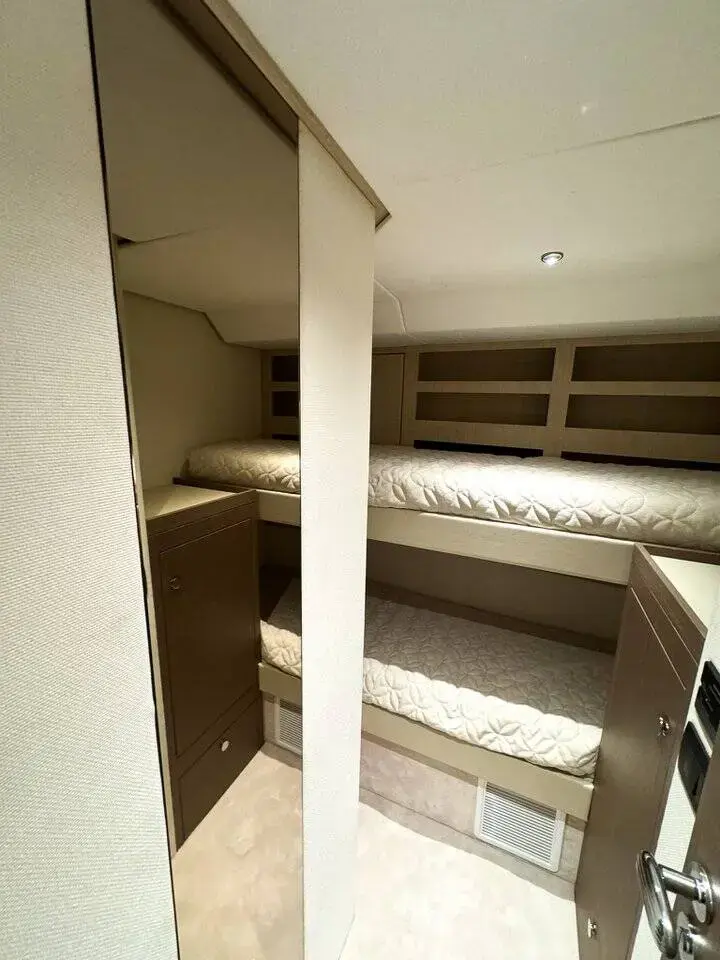 Moon Light thumbnail 54