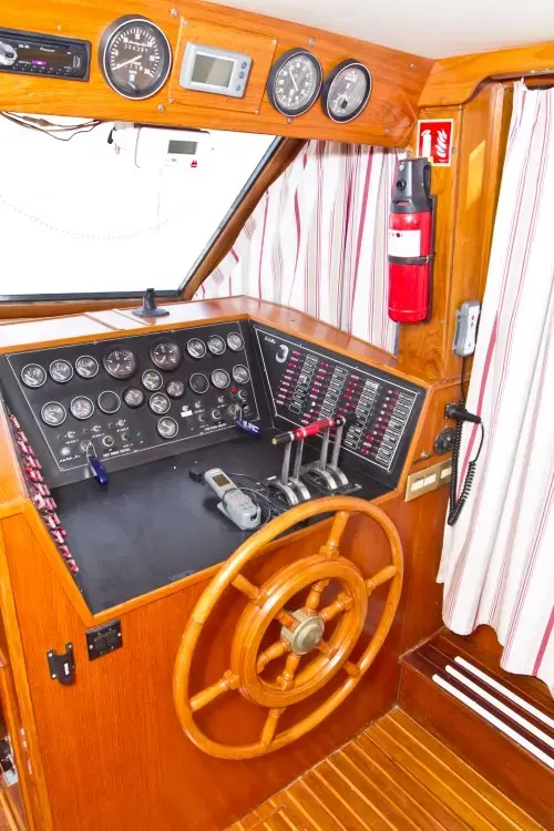 Holiday  thumbnail 9