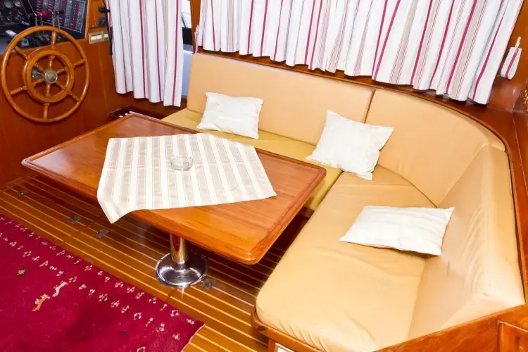 Holiday  thumbnail 12