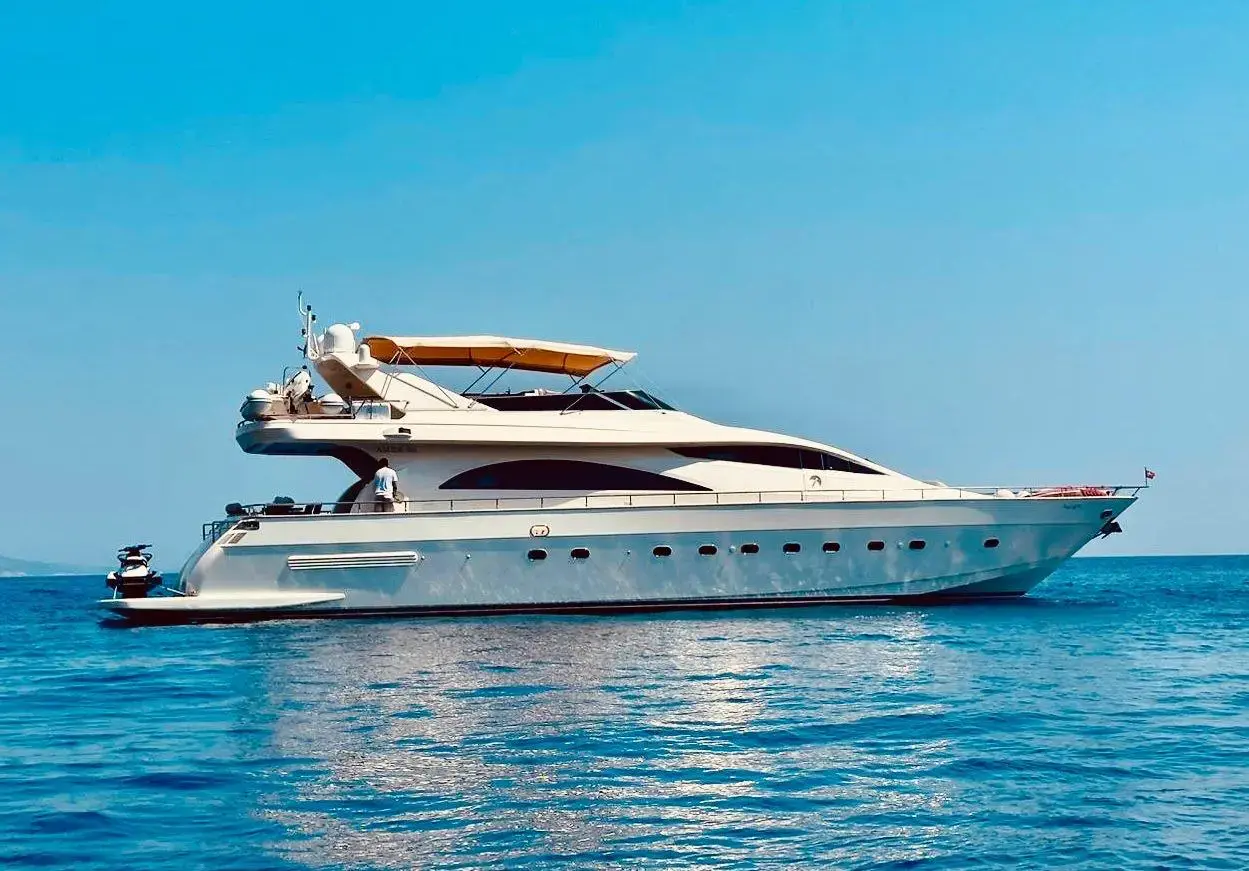 Lady Lona thumbnail 11