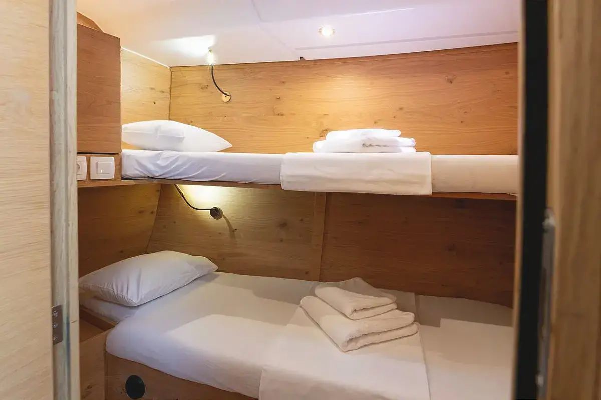 SUPREME thumbnail 10