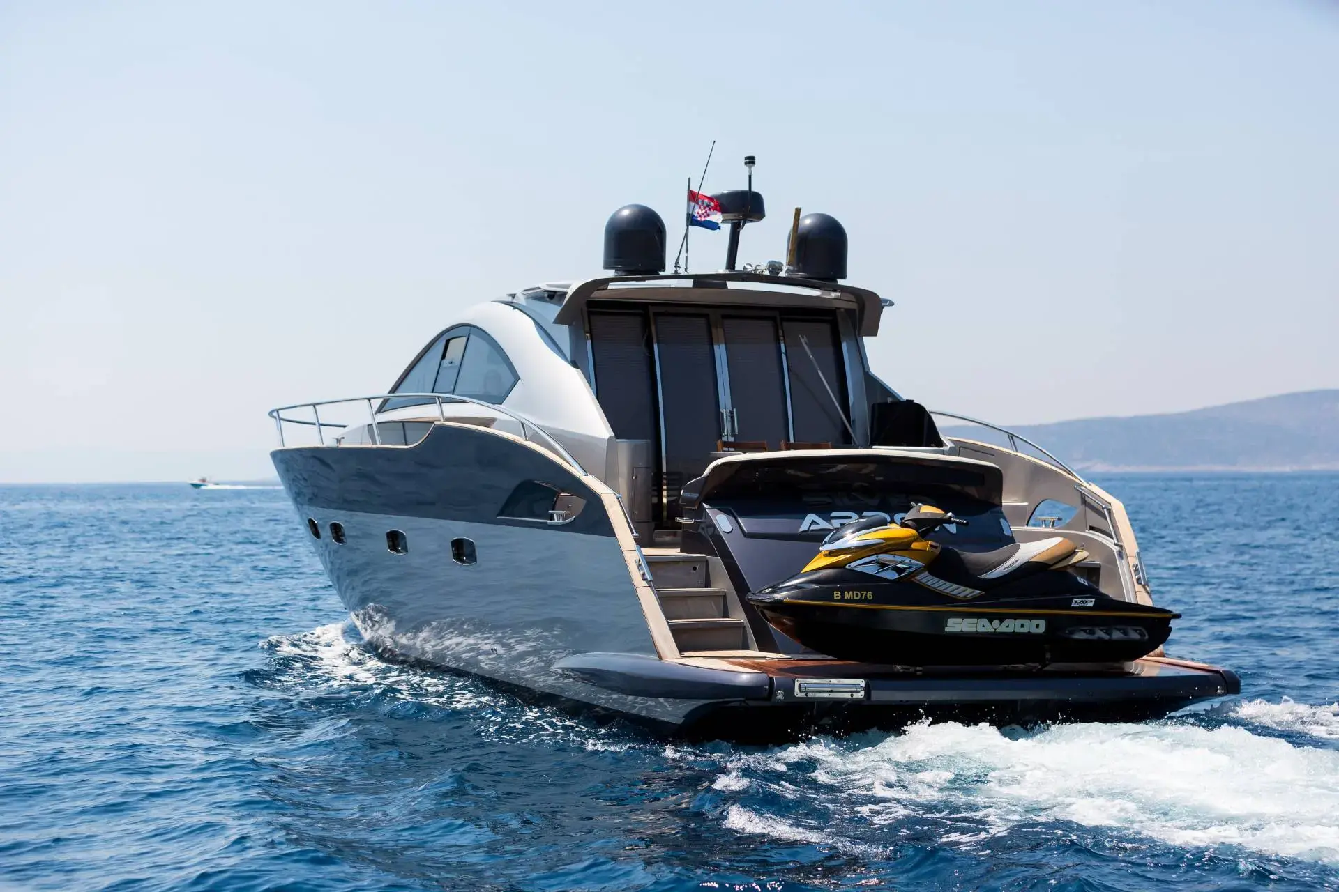 Premium + thumbnail 13