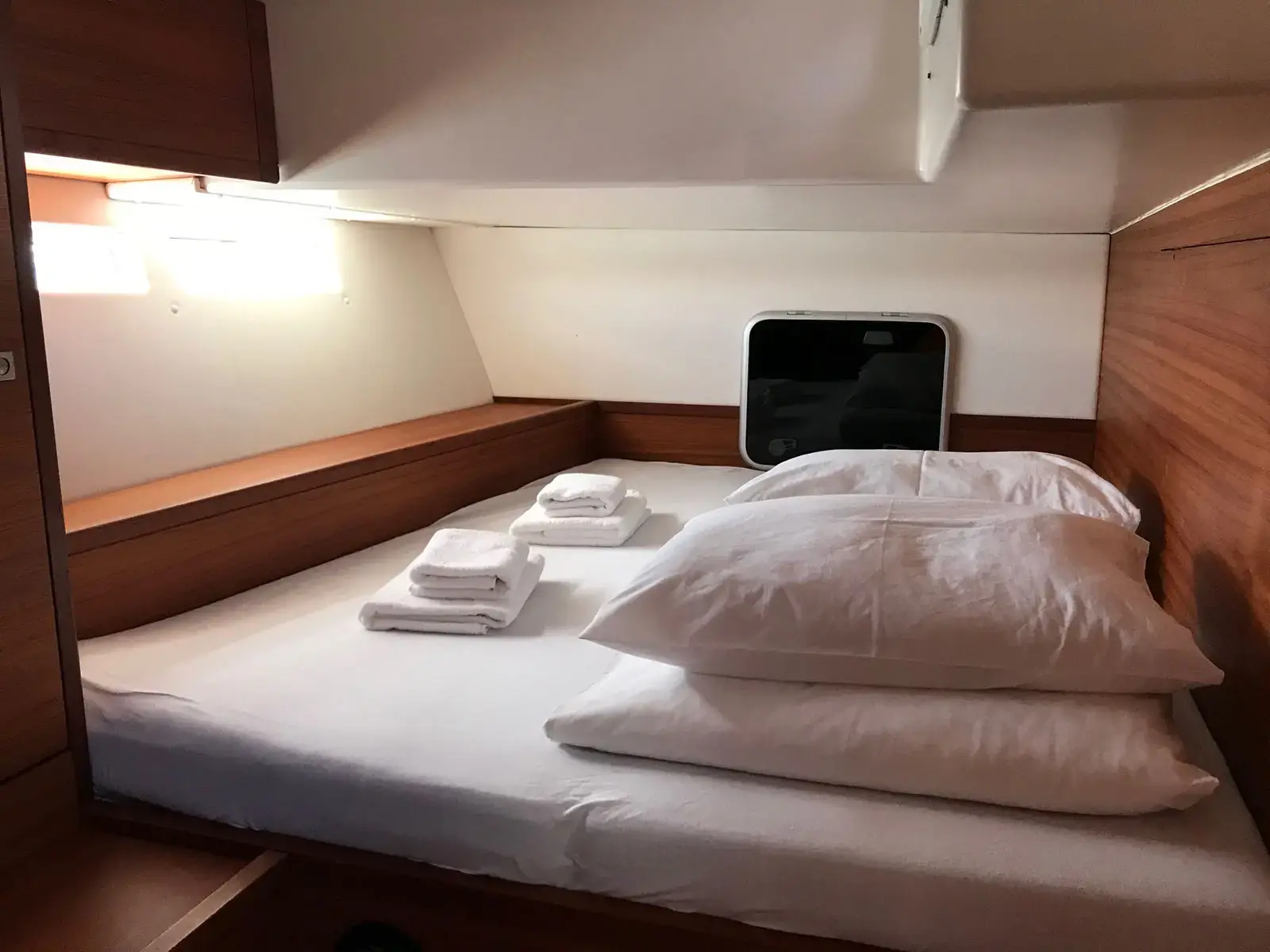 MRS. ROBINSON thumbnail 12