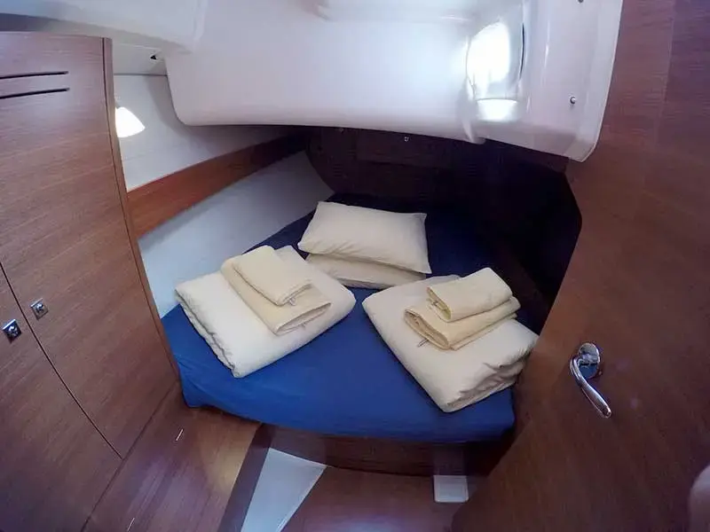 Major Tom thumbnail 10