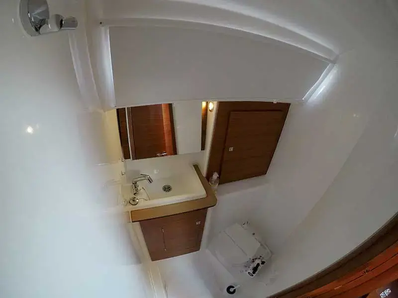 Major Tom thumbnail 11