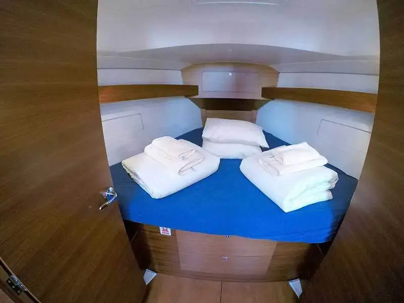 Major Tom thumbnail 5