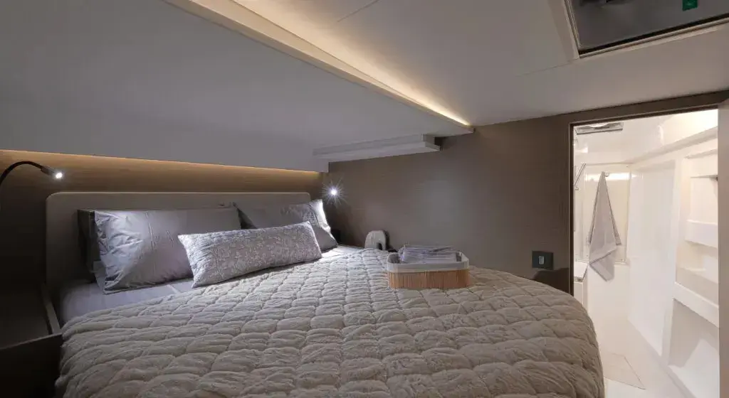 Sunsail 465 Premium thumbnail 5