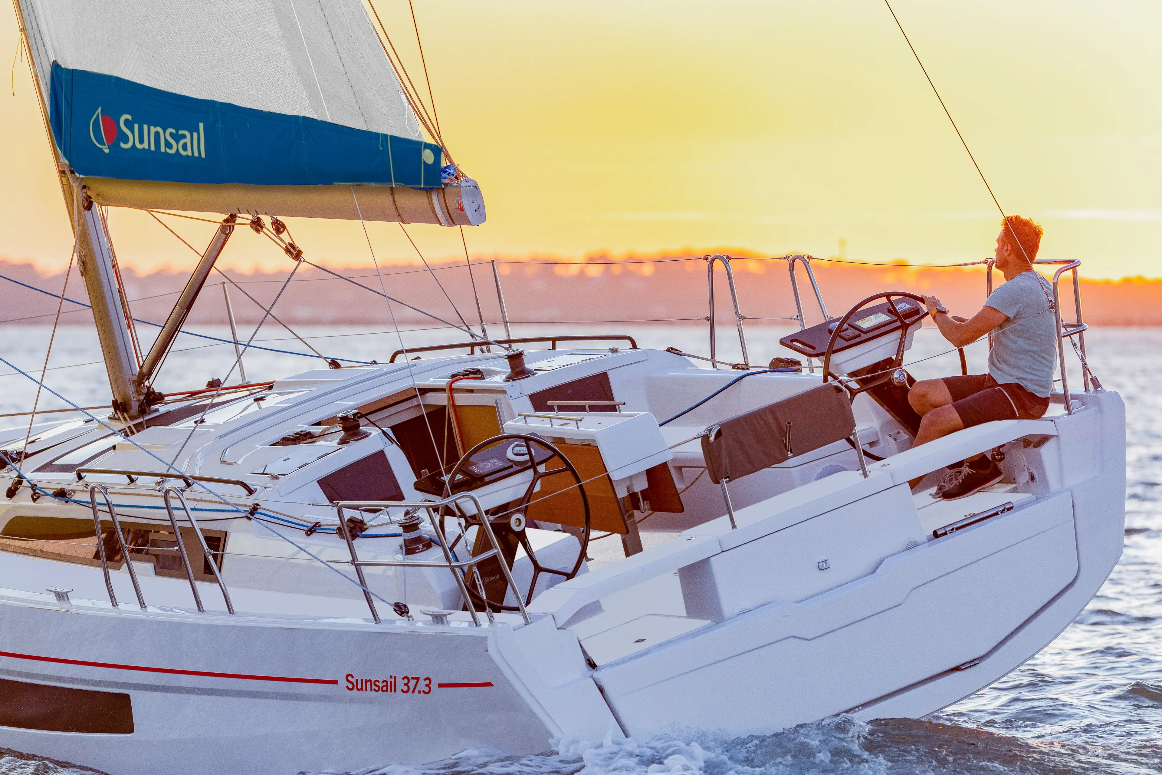 Sunsail 37.3 Premium thumbnail 5