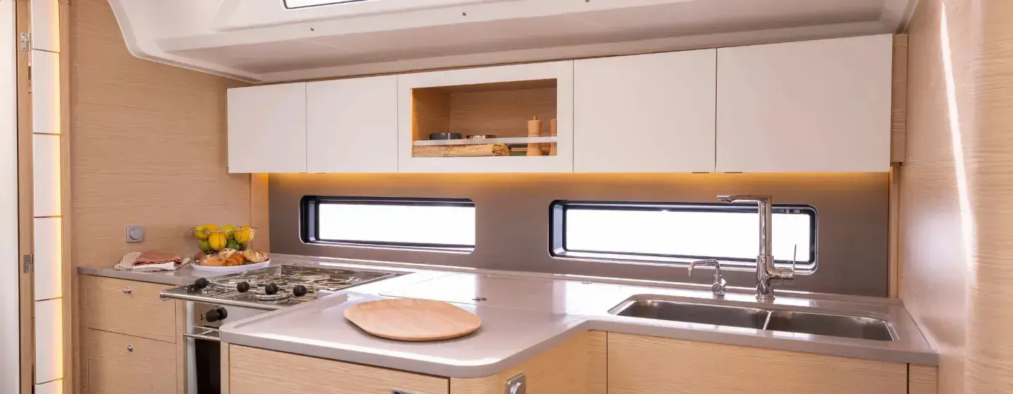 Sunsail 41.3 Premium thumbnail 7