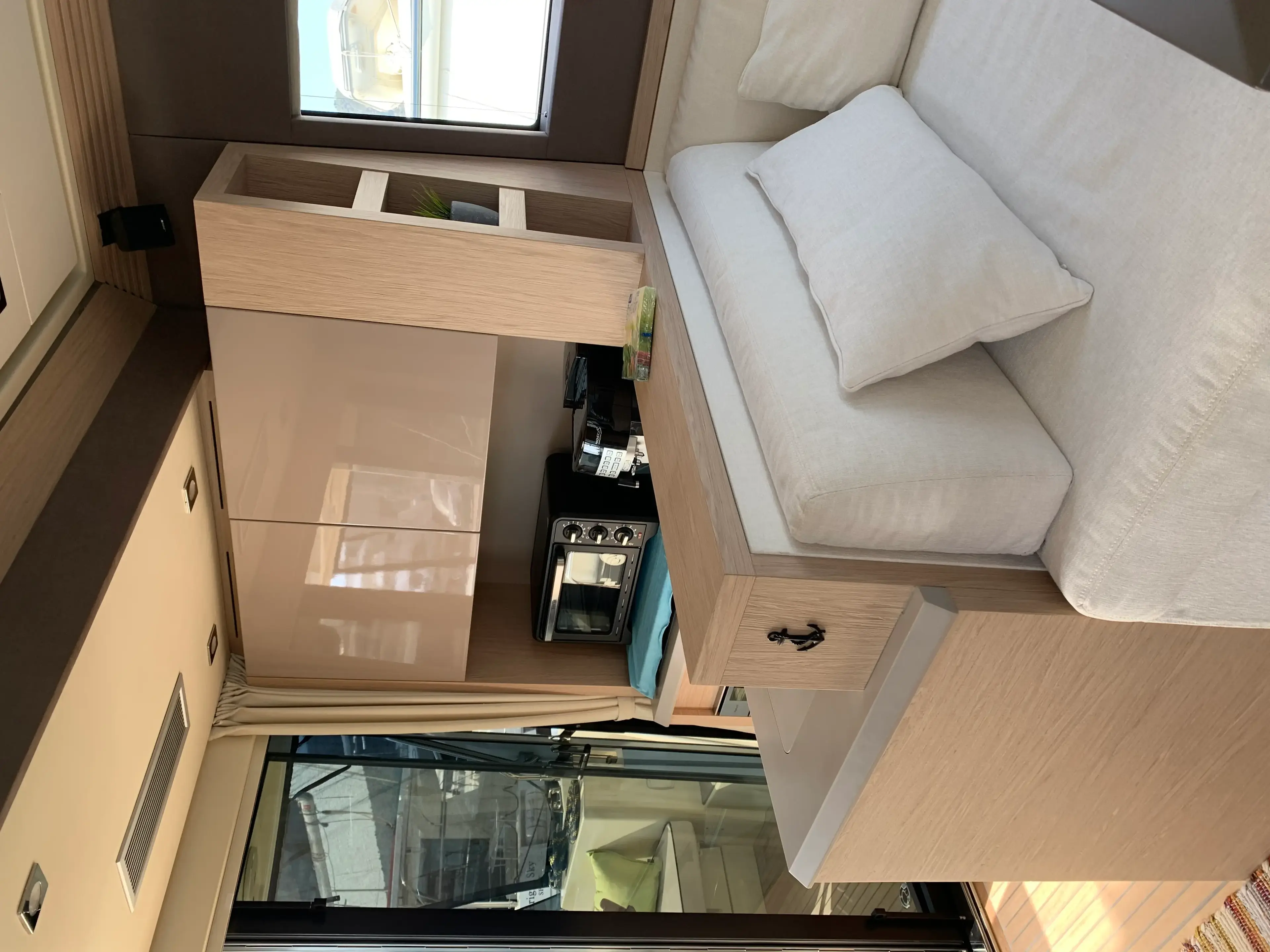 Sundowner thumbnail 28