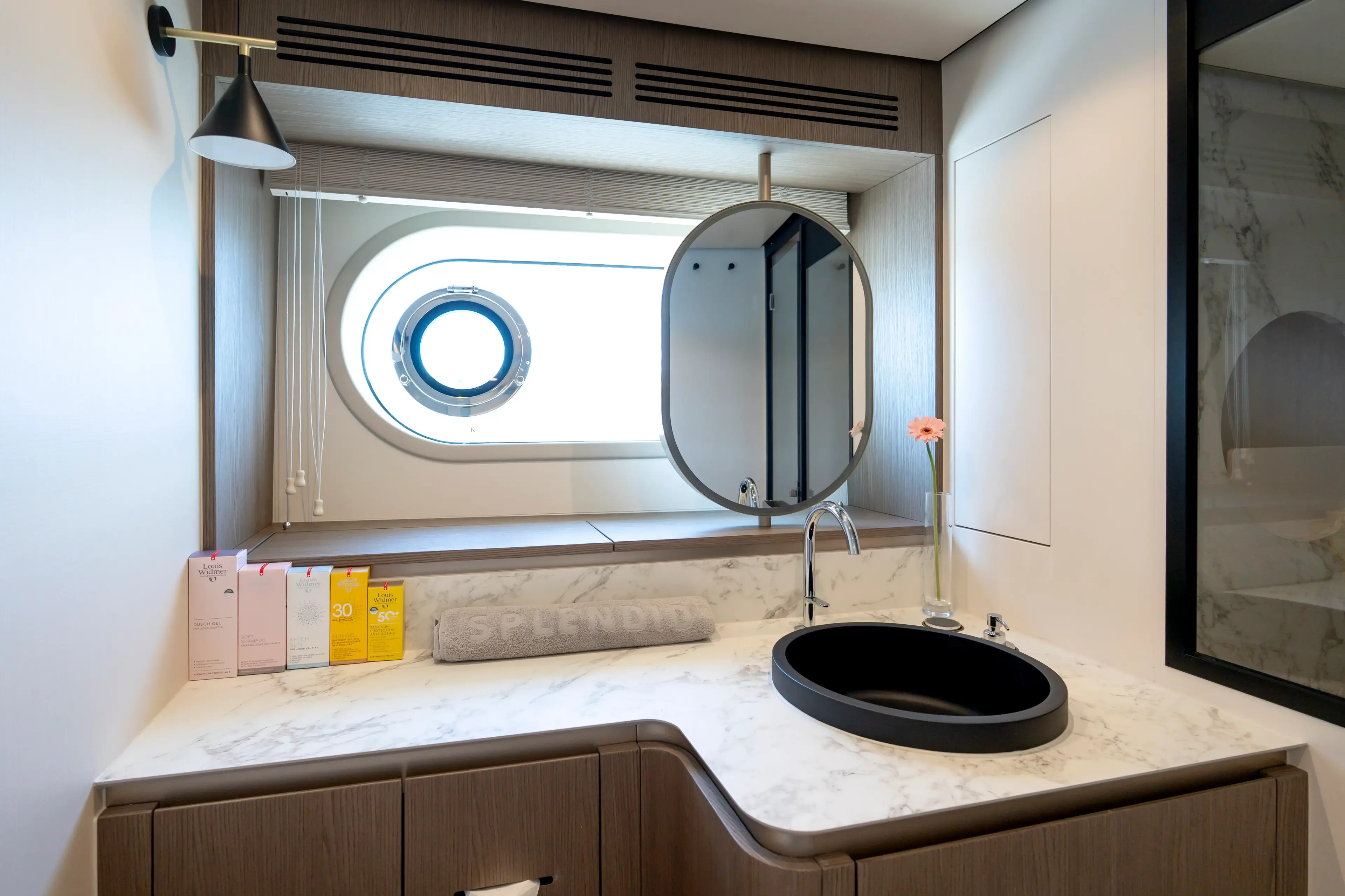 Olivia thumbnail 104