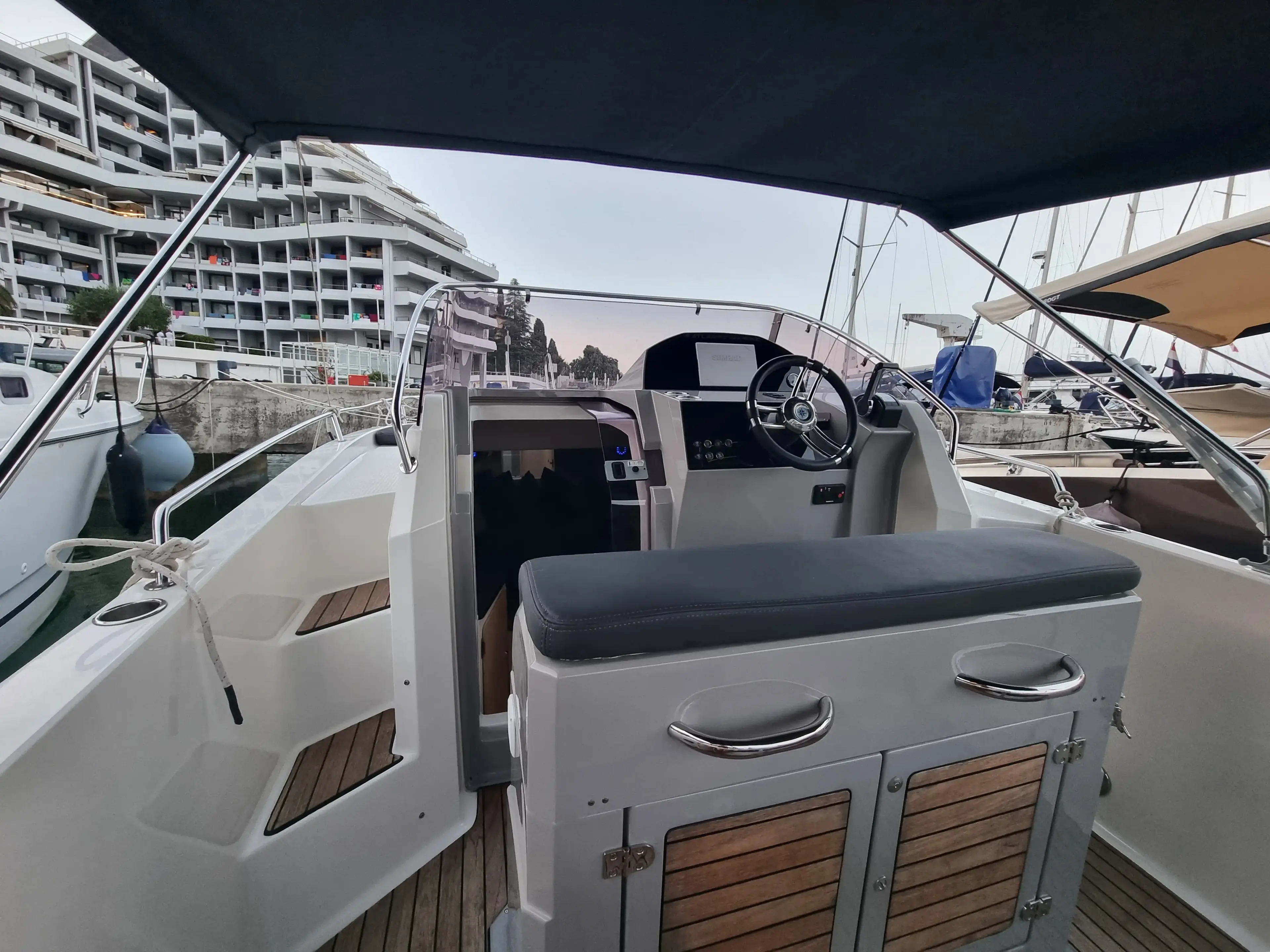 Lady Blue thumbnail 7