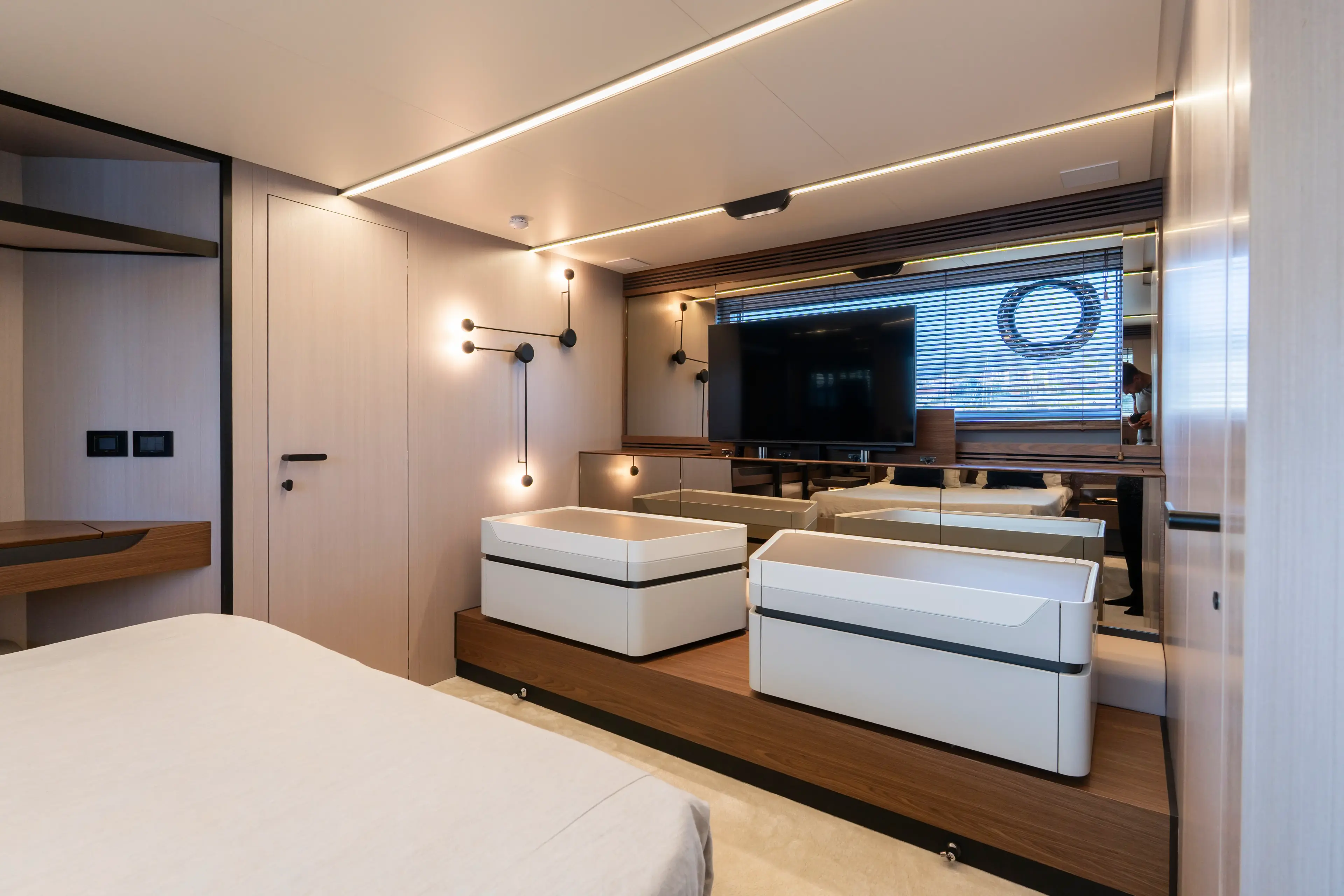 Felicita thumbnail 24