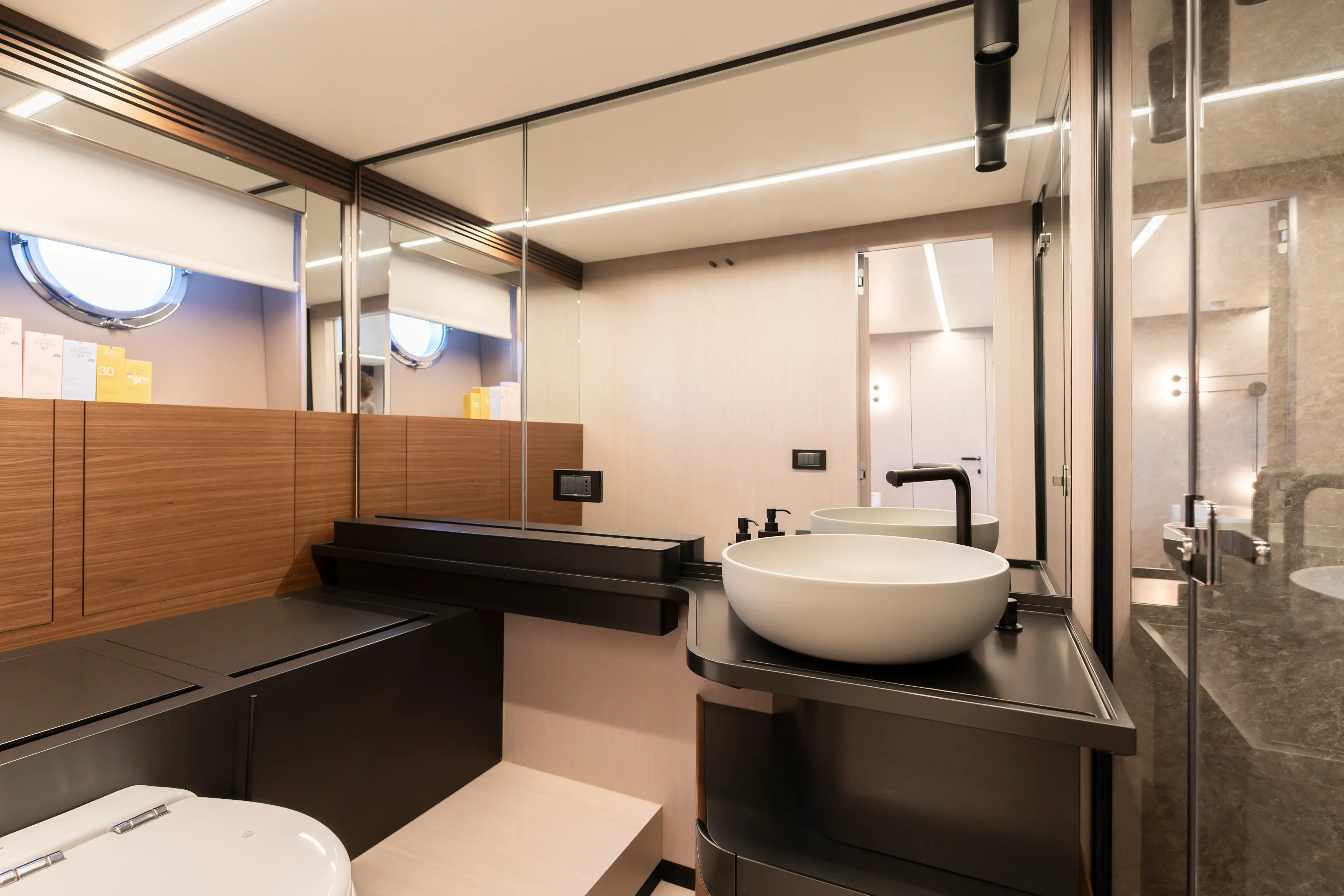 Felicita thumbnail 31