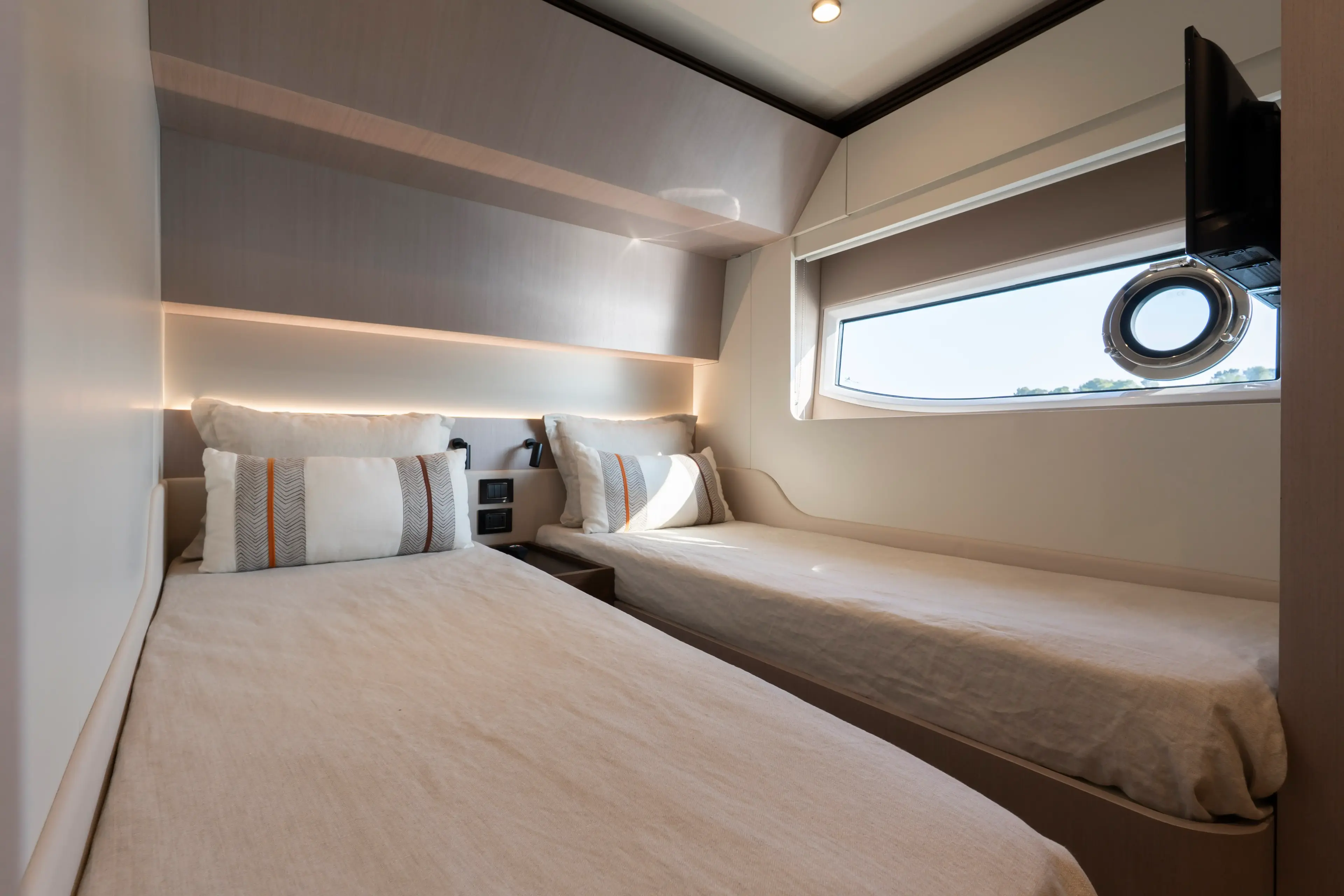 Felicita thumbnail 36